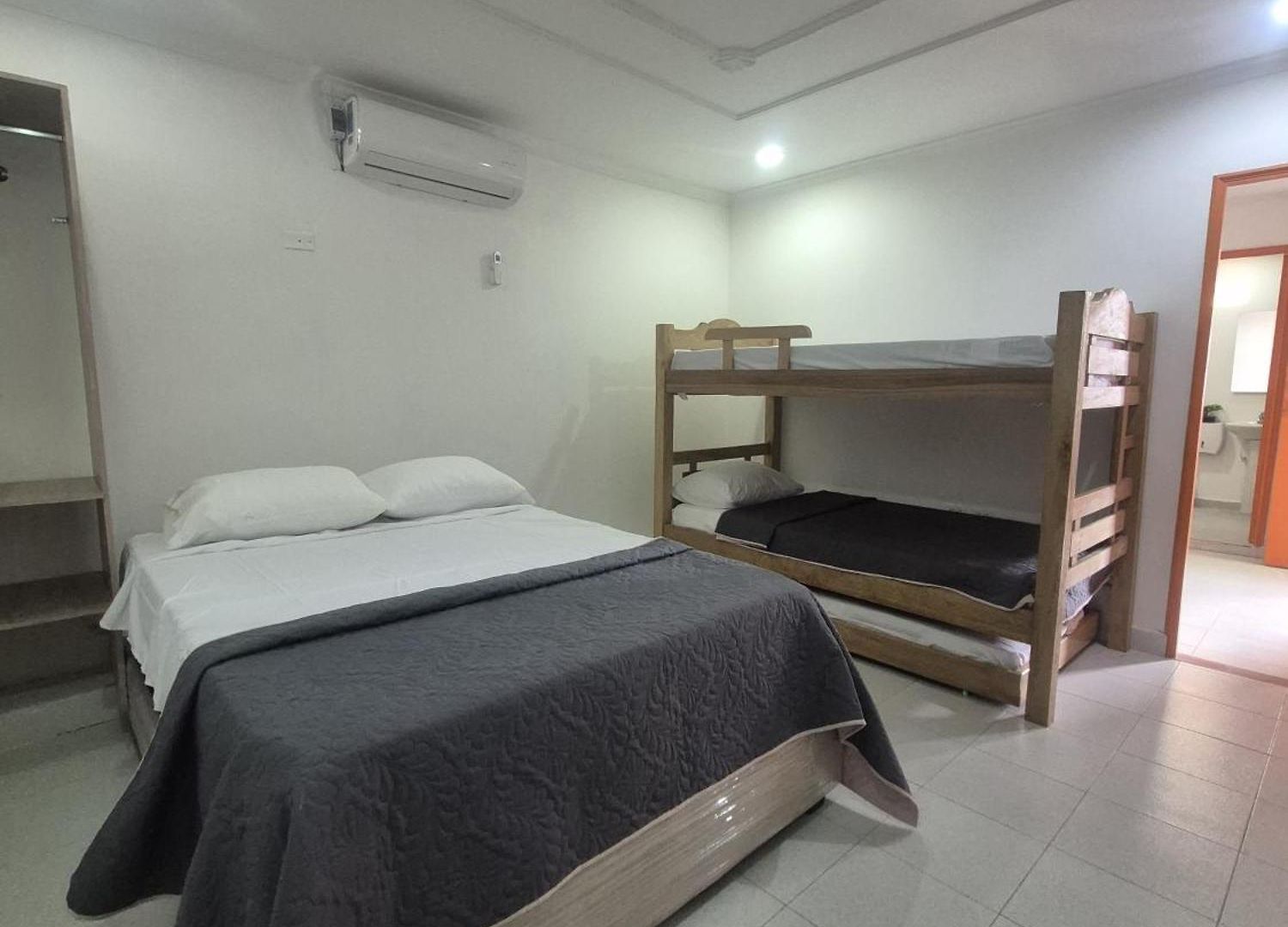 Hermoso Loft En La Ciudad Amurallada De 2 Habitación en casa particular Cartagena
