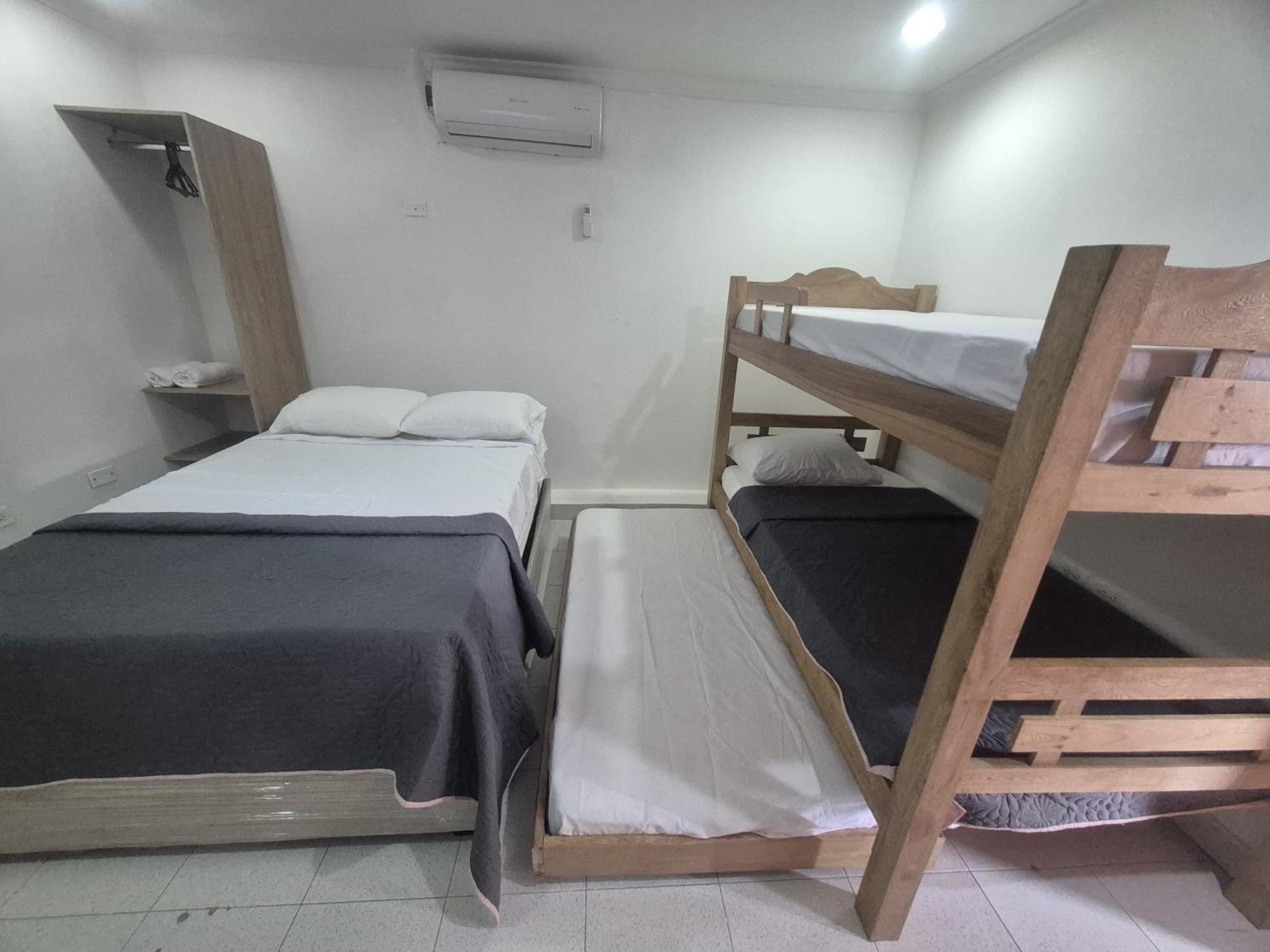Hermoso Loft En La Ciudad Amurallada De 2 Habitación en casa particular Cartagena