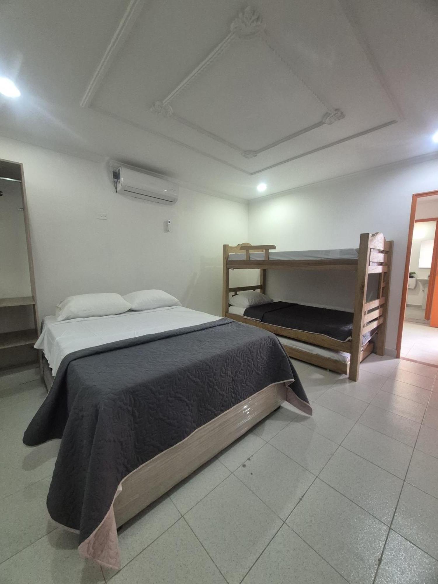Hermoso Loft En La Ciudad Amurallada De 2 Habitación en casa particular Cartagena